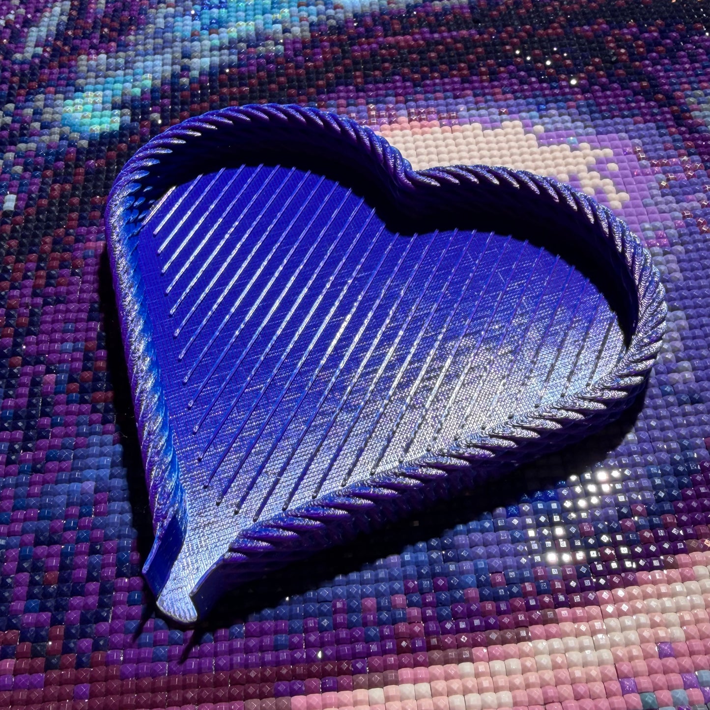 Diamond Painting Schiffchen - Purple Heart