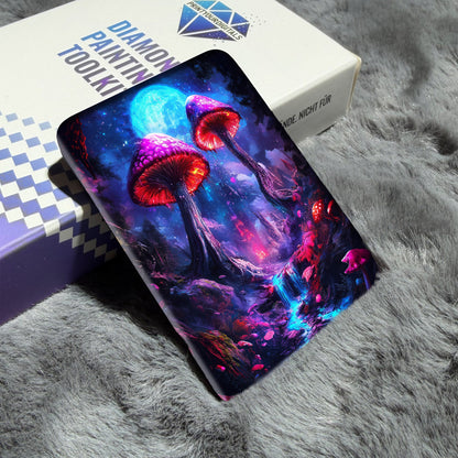 Cover Minder – Mondschein Pilzwald