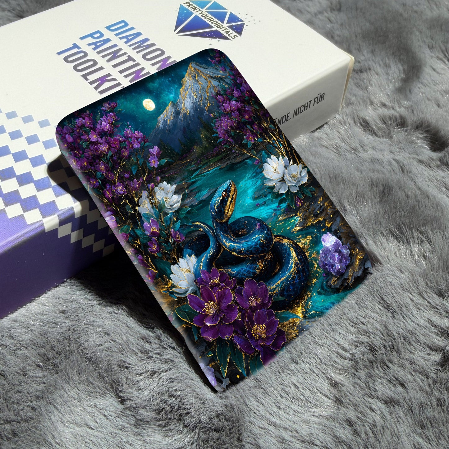 Cover Minder – Goldene Mondschlange